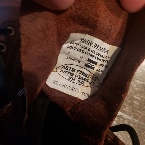 Men's Thorogood 8" Moc Toe Boots -Crazy Horse - Picture 9 of 11